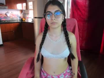 See Abbie_28_ online Now @ gooning.cam