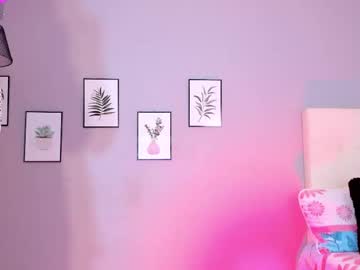 See Alaniew online Now @ gooning.cam