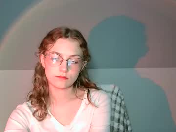 See Lily_tayberry online Now @ gooning.cam