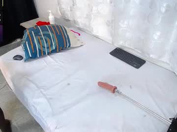 See Nahybig_boobs online Now @ gooning.cam