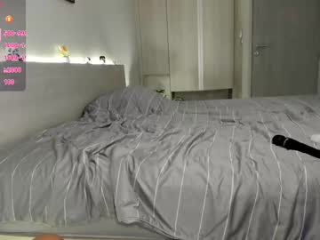 See Slola_li online Now @ gooning.cam