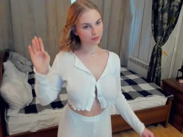 See Sultry_minx online Now @ gooning.cam